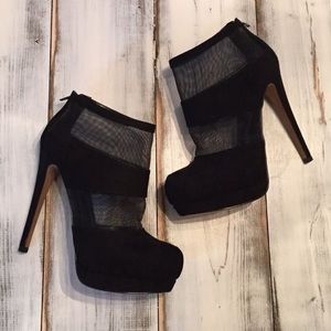 Mesh Bootie